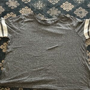 Charlotte Russe Heather‎ Gray T-Shirt